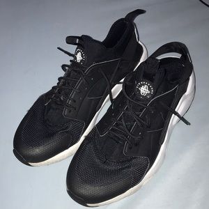 Nike Air Huarache Run